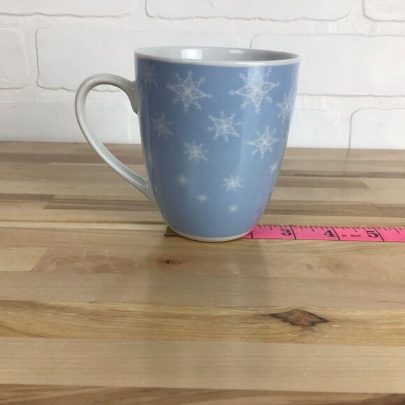 Gibson USA soft Blue Snowflake Ceramic Mug Winter Coffee Cup Collectible cozy - Picture 8 of 10